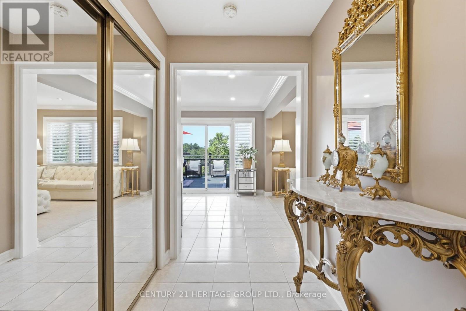 366 AMBERLEE COURT - 9