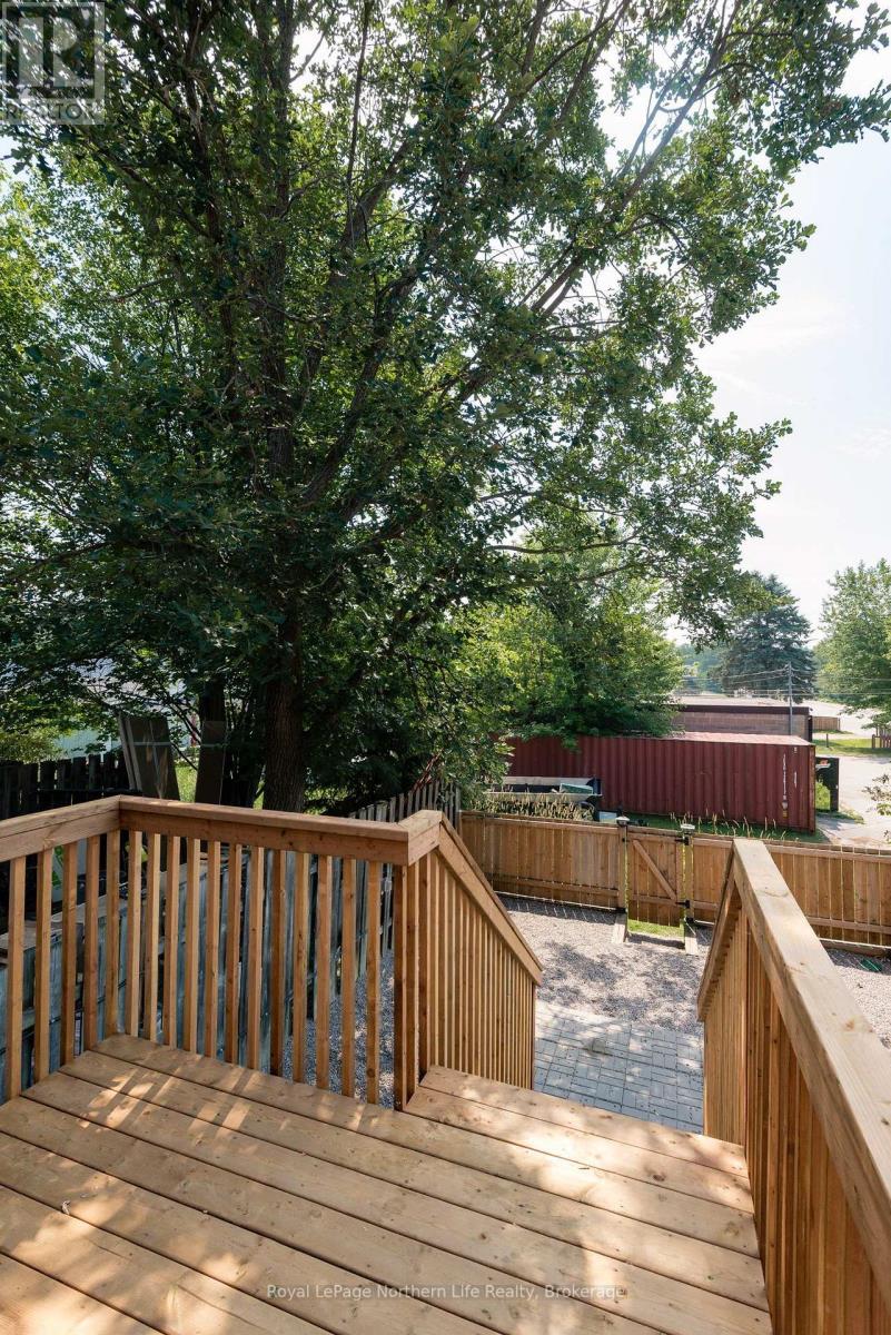 #8 850 LAKESHORE DRIVE - Image 46
