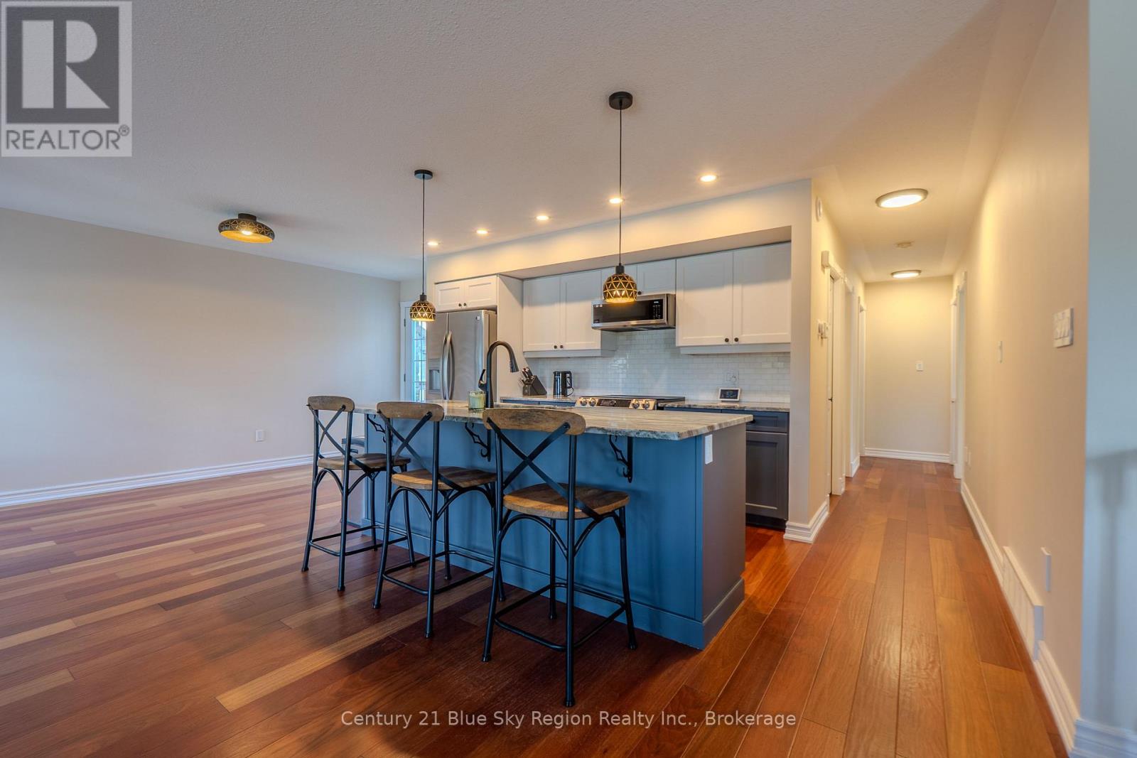 28 STONE MANOR DRIVE - 12