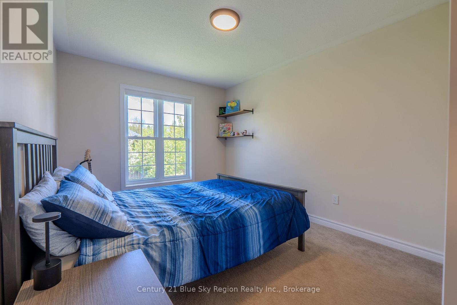 28 STONE MANOR DRIVE - 20