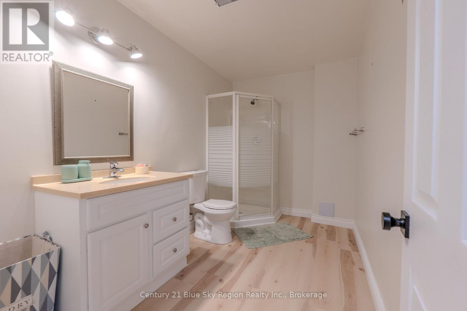 28 STONE MANOR DRIVE - 29