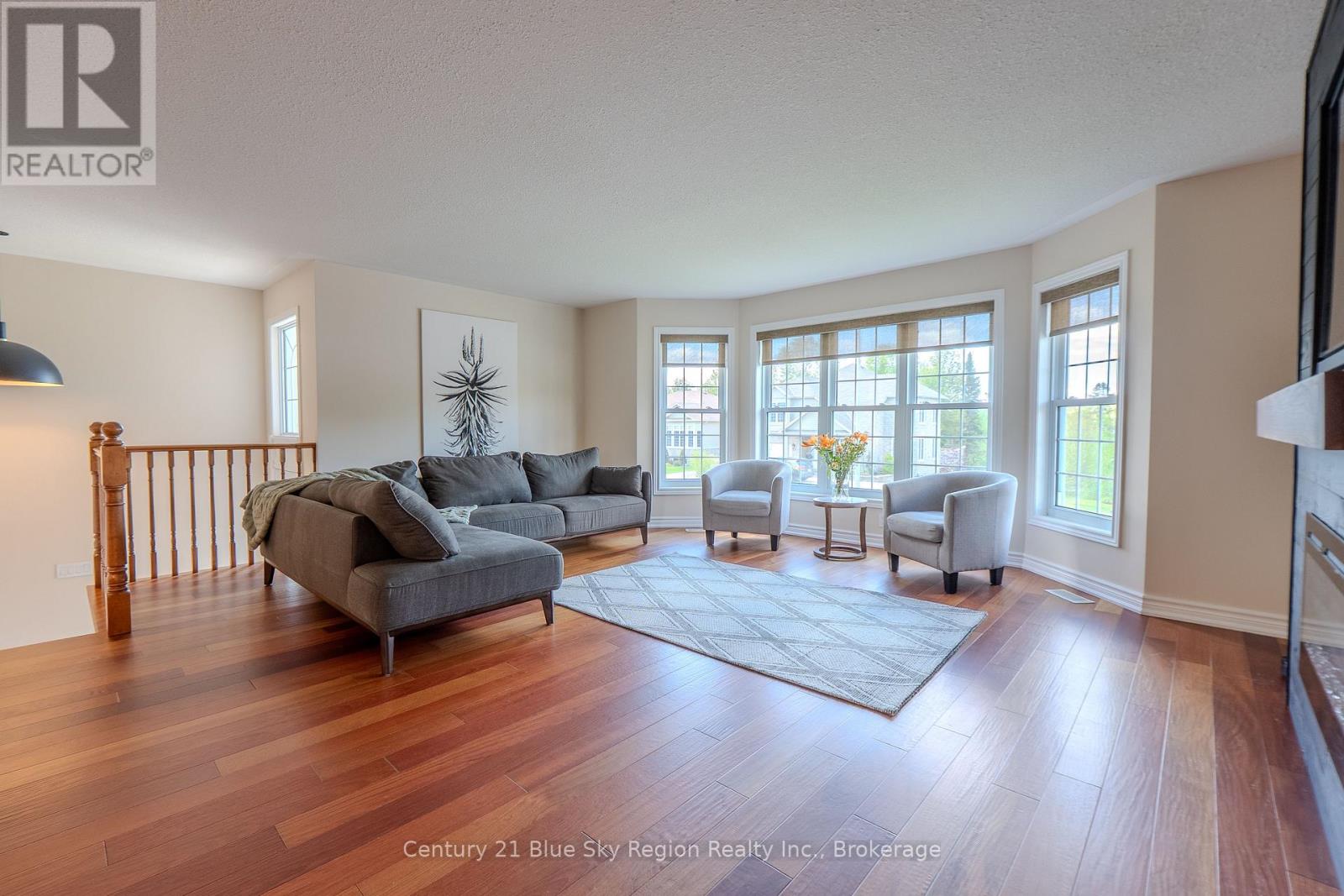 28 STONE MANOR DRIVE - 5