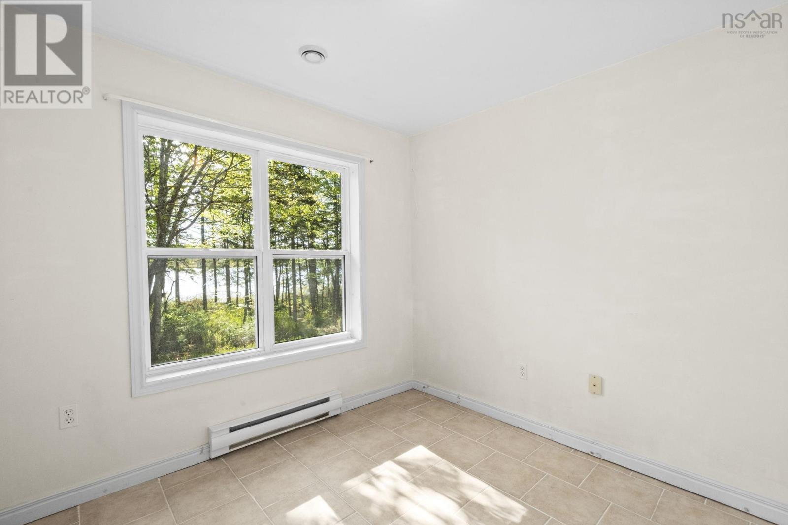 285 Chalet Drive - 20
