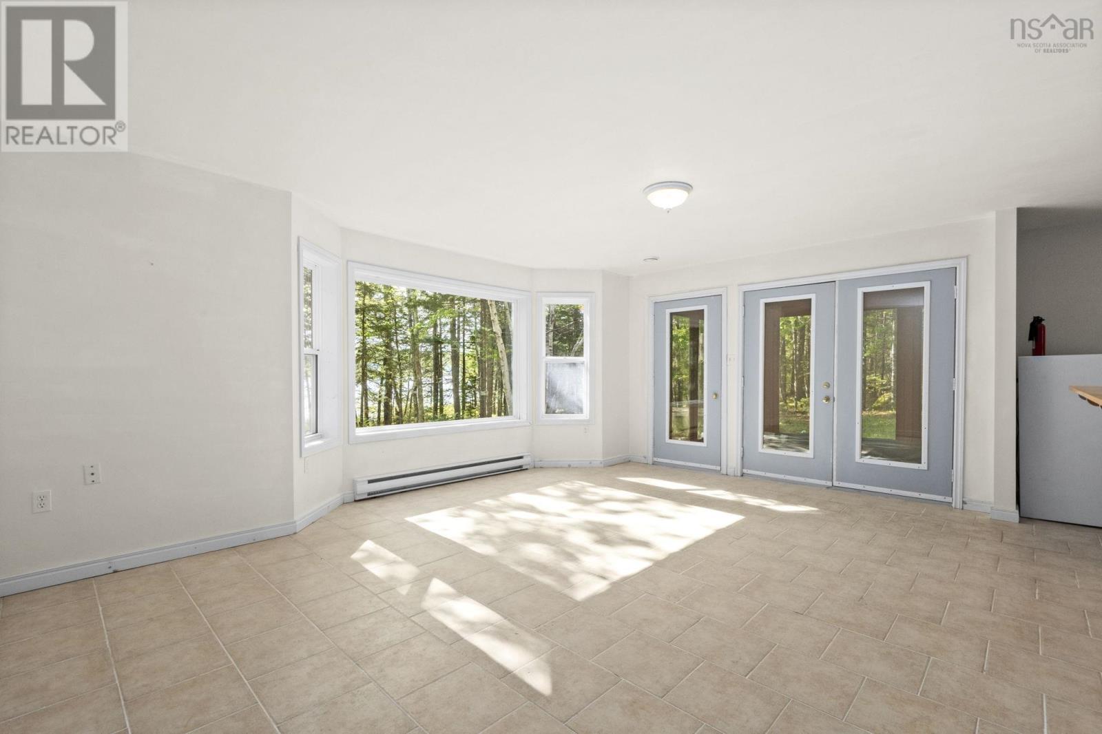 285 Chalet Drive - 14