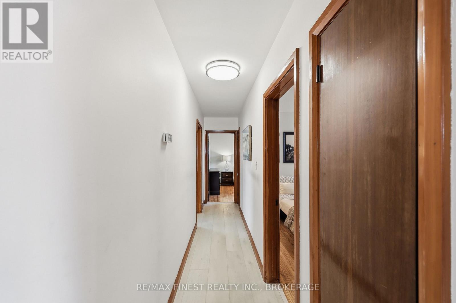 41 CAMPBELL CRESCENT - 16