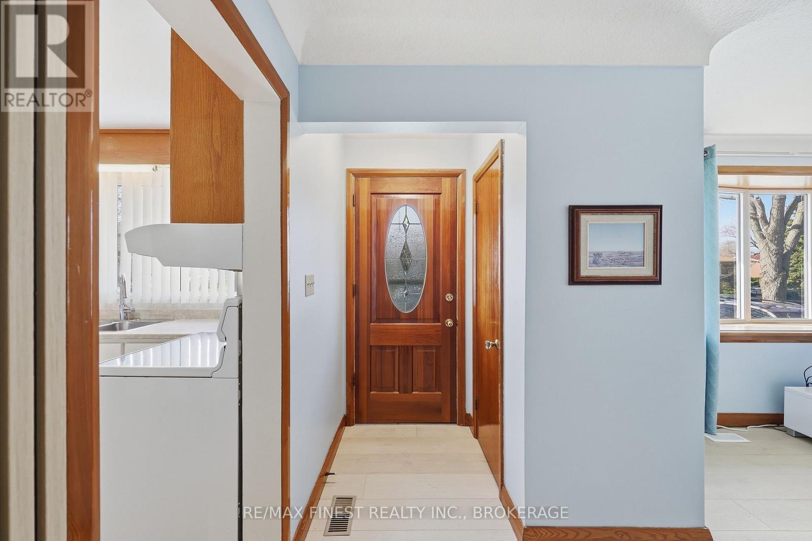 41 CAMPBELL CRESCENT - 5