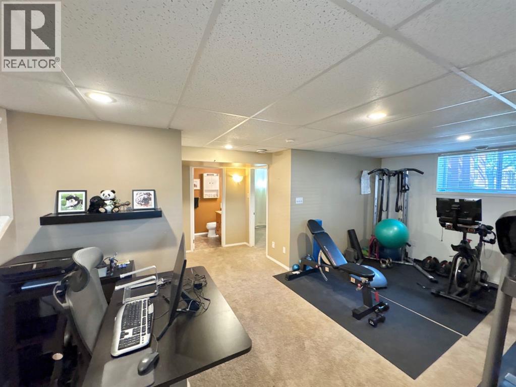 222 Heritage Circle W - Image 33