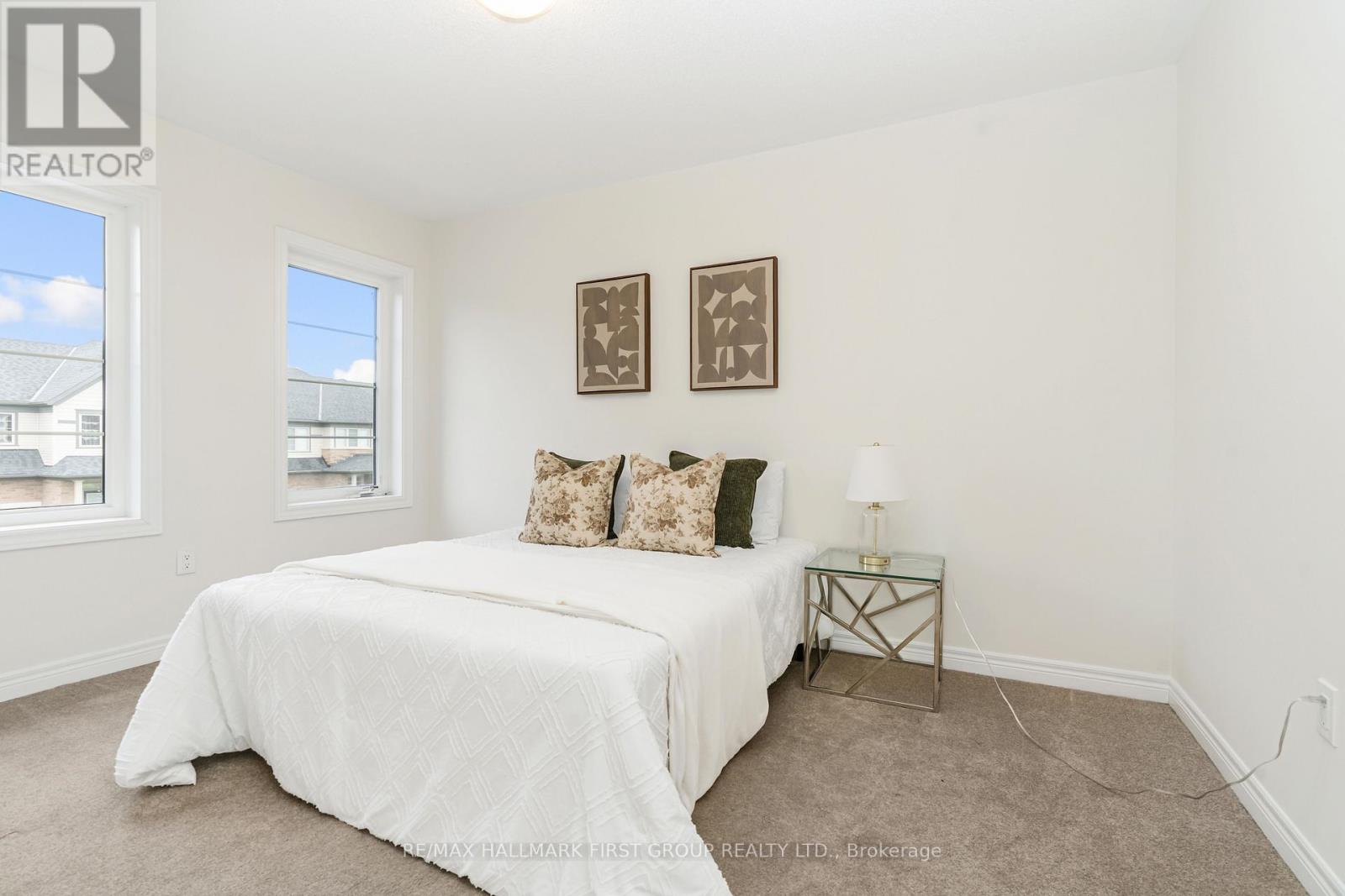 77 AIR DANCER CRESCENT - 17
