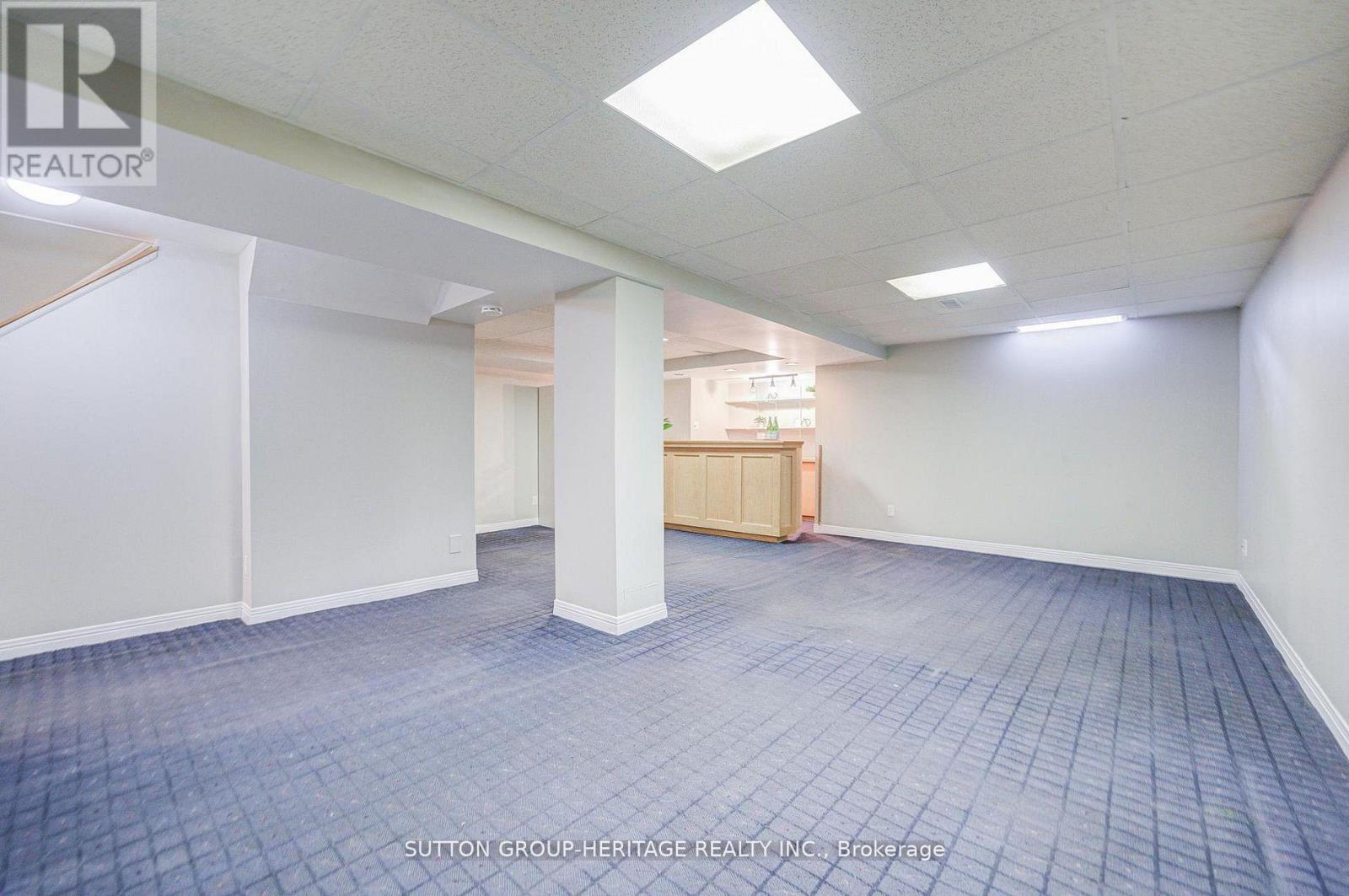 138 REED DRIVE - 30