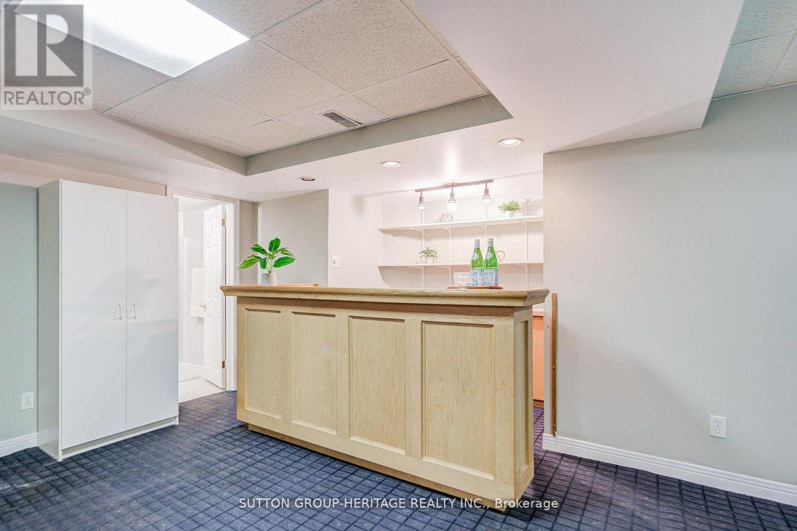 138 REED DRIVE - 31