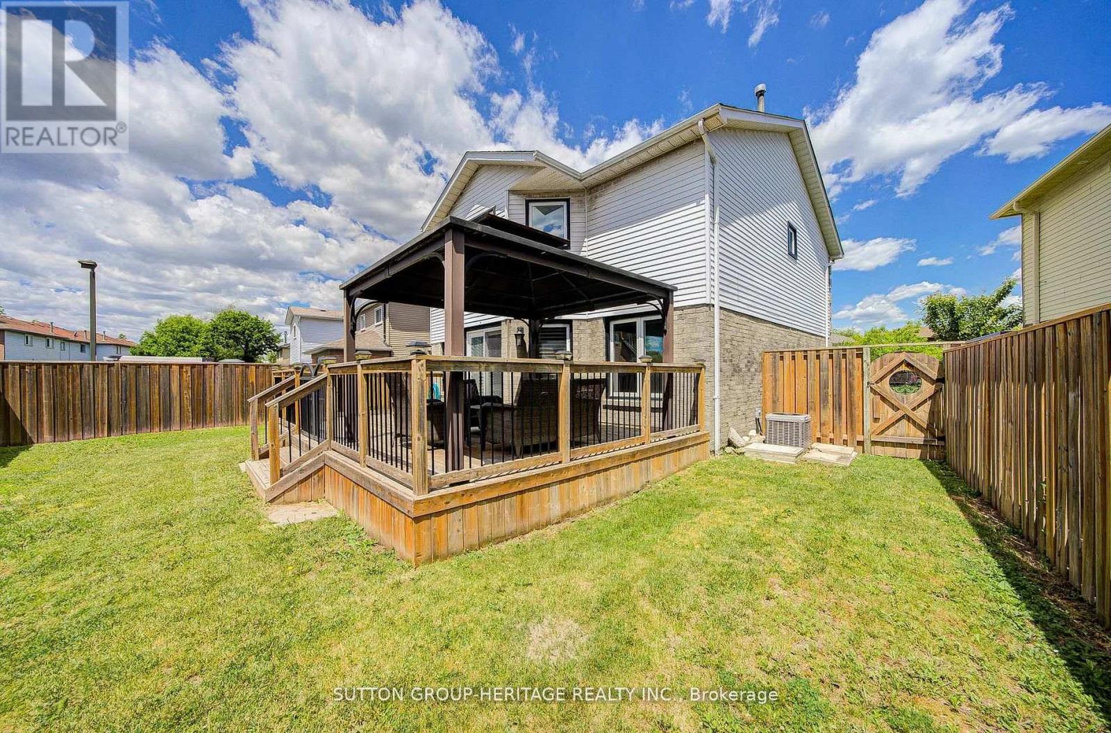 138 REED DRIVE - 34