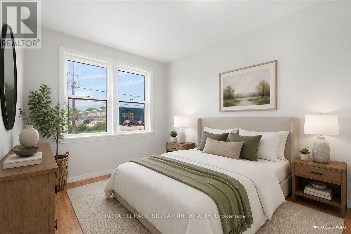 195 PARK ROAD S - 10