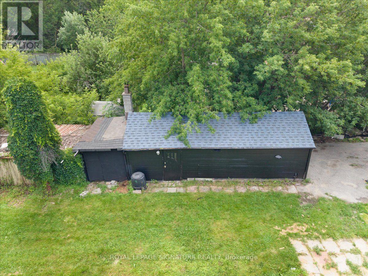 195 PARK ROAD S - 33