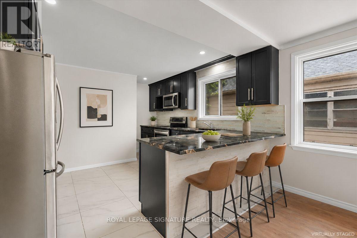 195 PARK ROAD S - 6