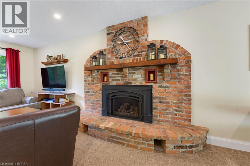 233 MCLEAN SCHOOL Road - 12