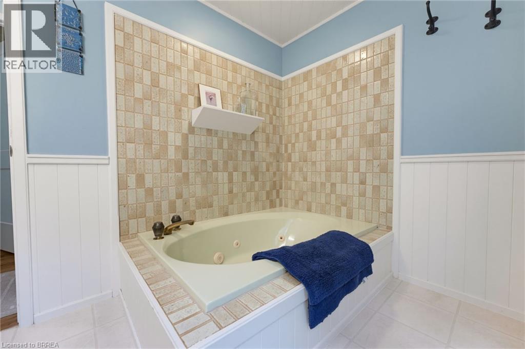233 MCLEAN SCHOOL Road - 24