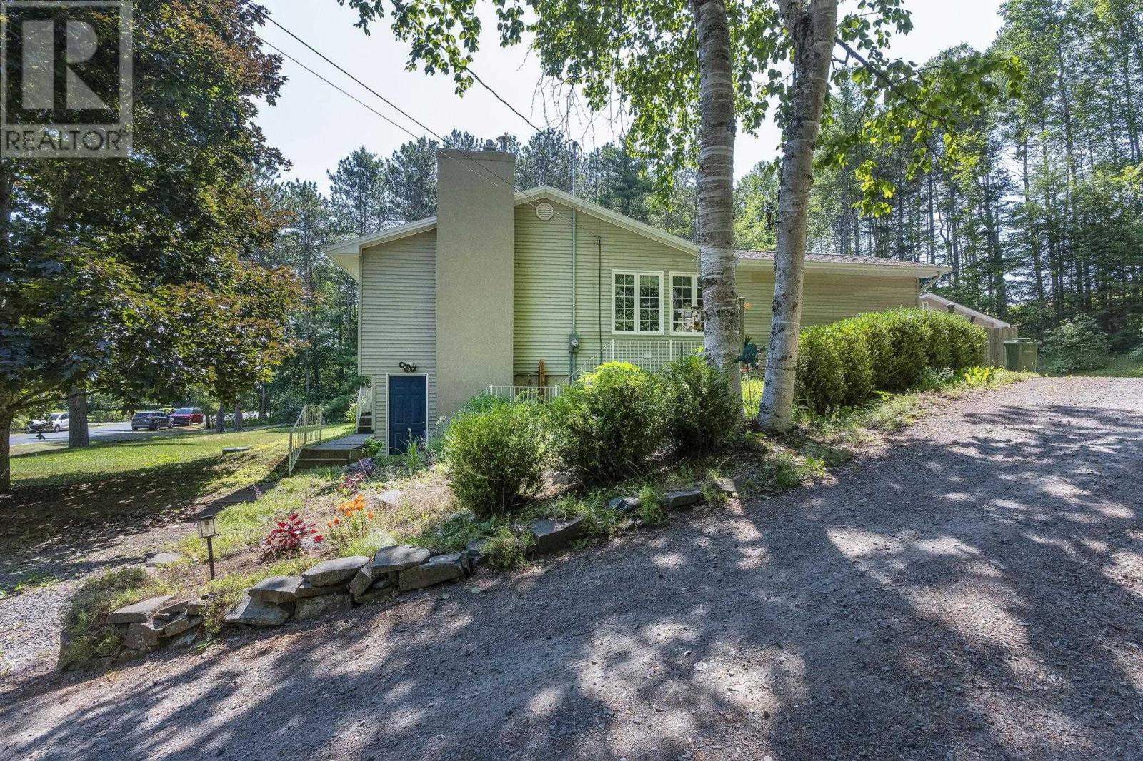 2948 Borden Street - 45