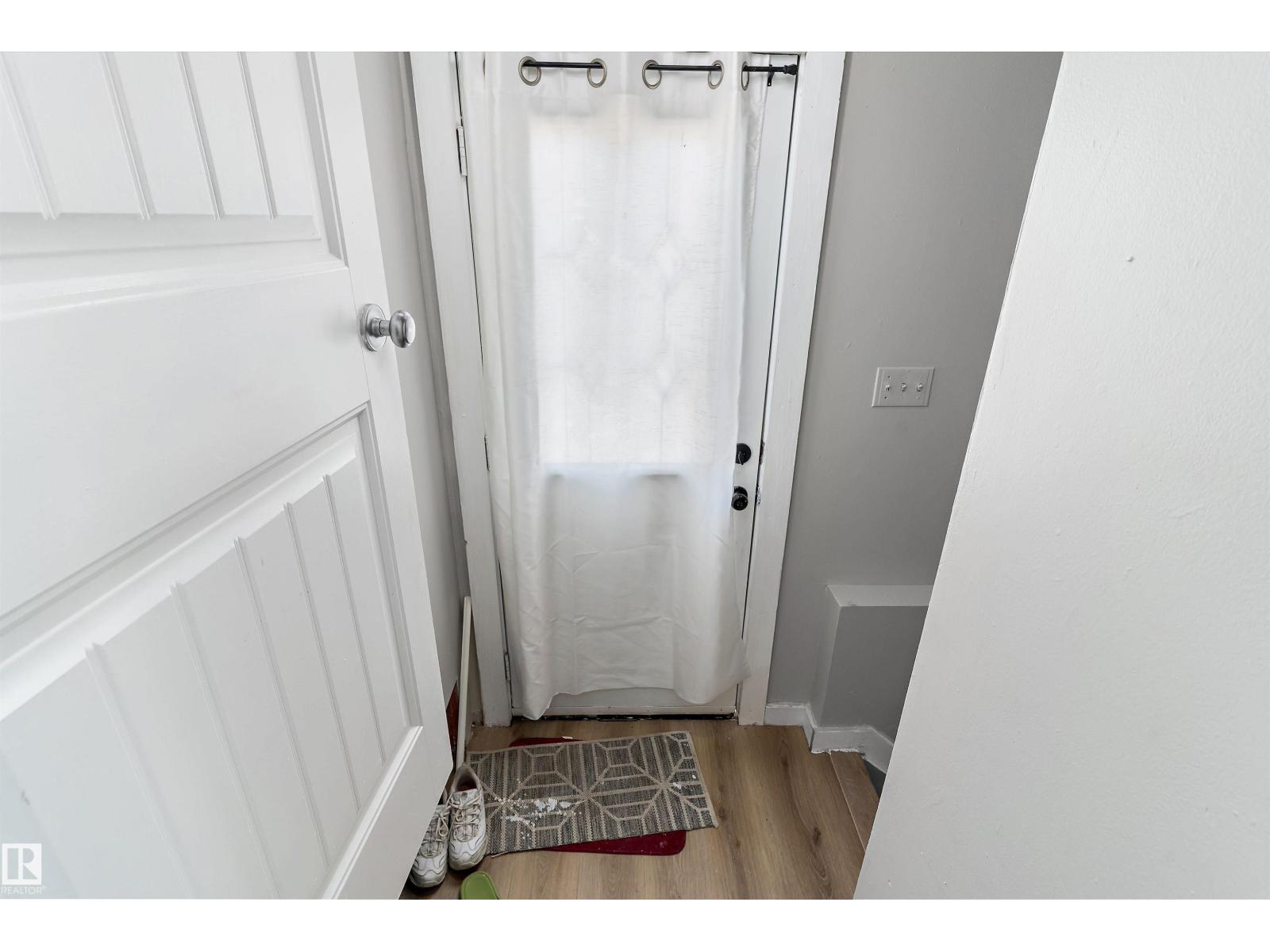 3708 133 AV NW - 13