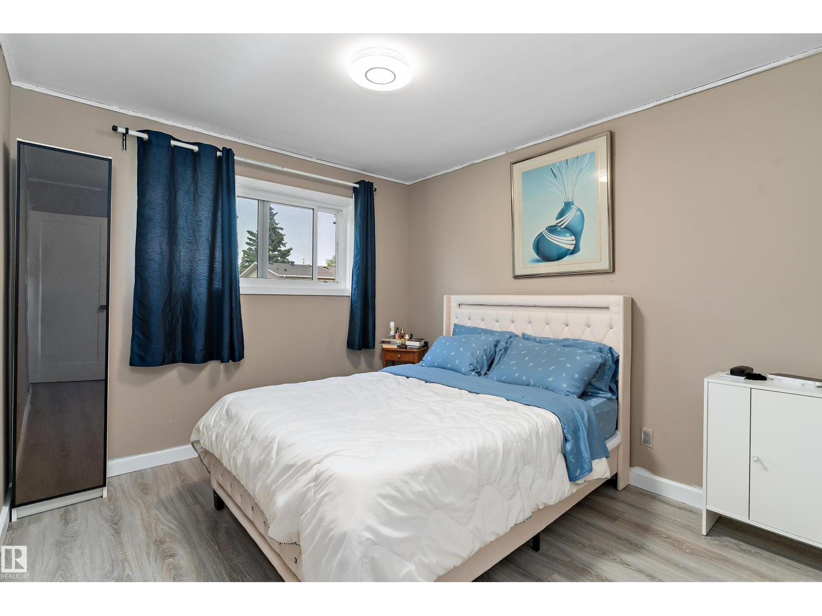 3708 133 AV NW - 14