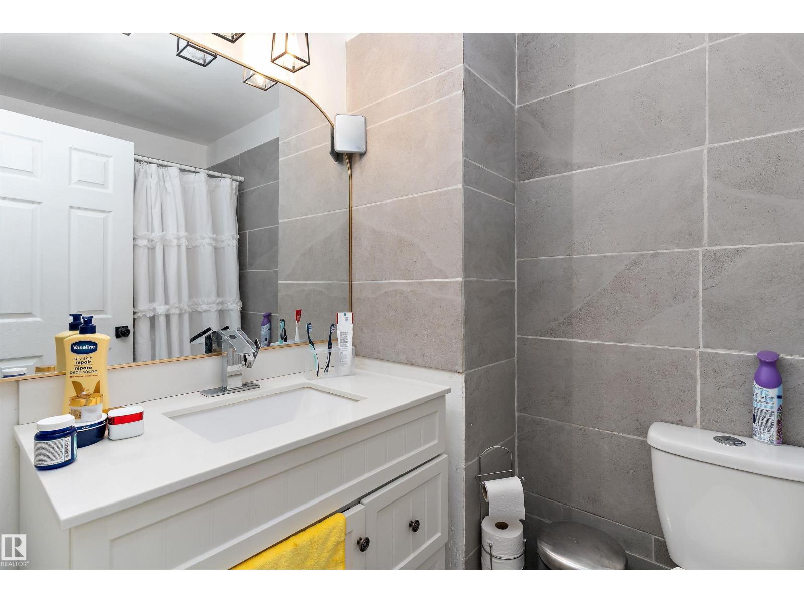 3708 133 AV NW - 18