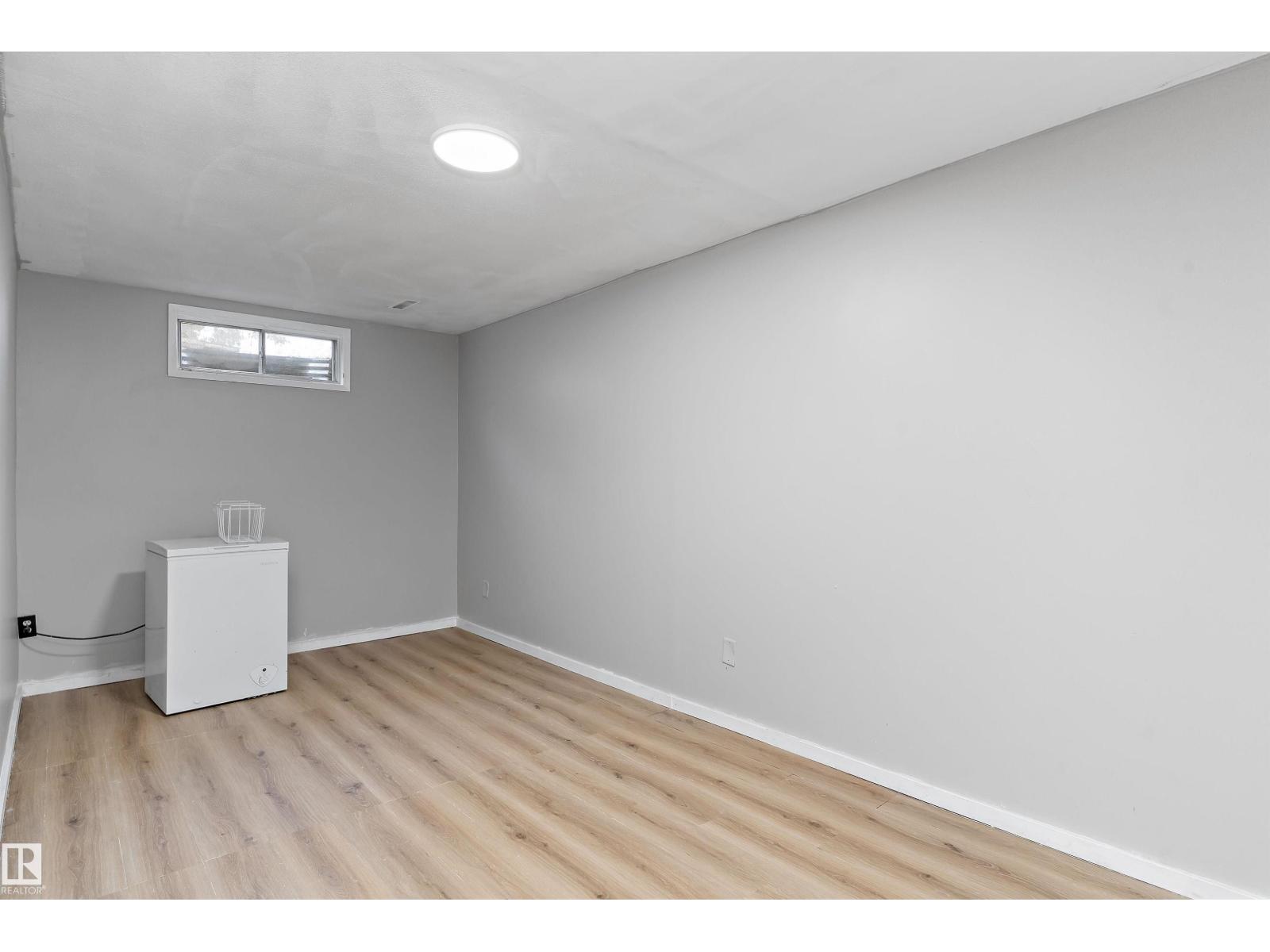 3708 133 AV NW - 26