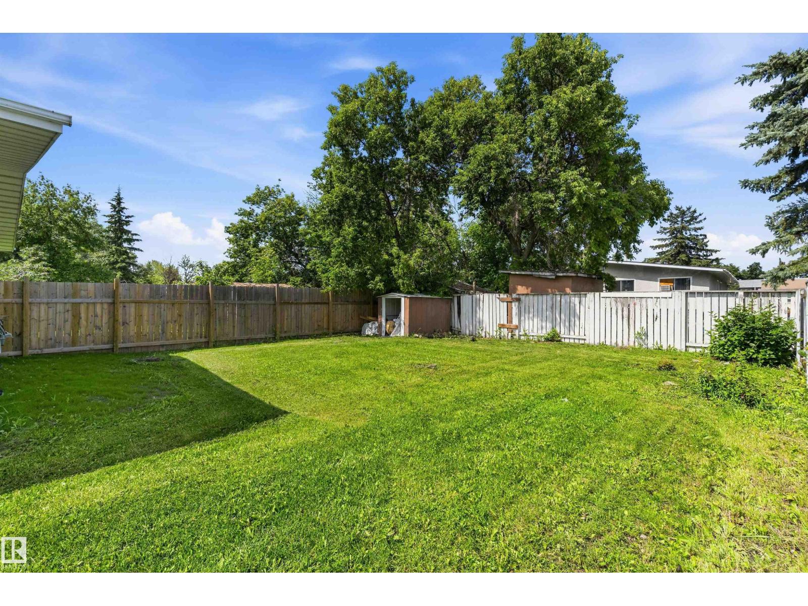 3708 133 AV NW - 31