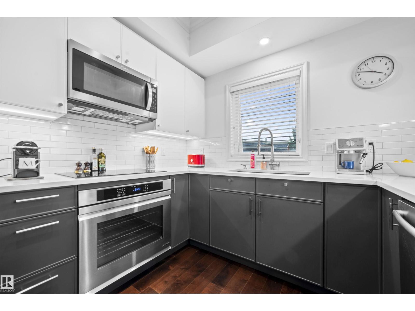 #405 10232 115 St NW NW - 24