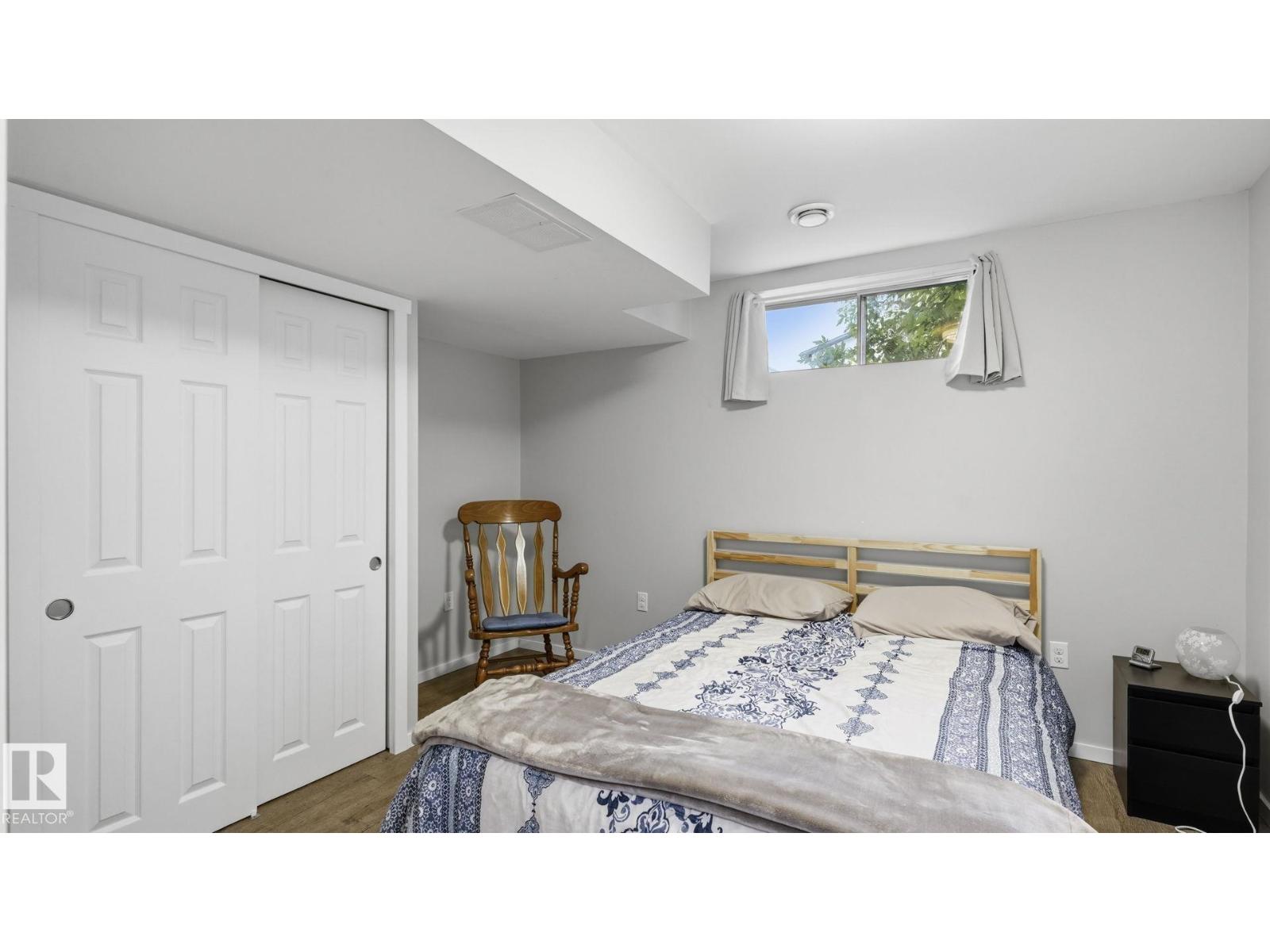 8230 71 ST NW - 25