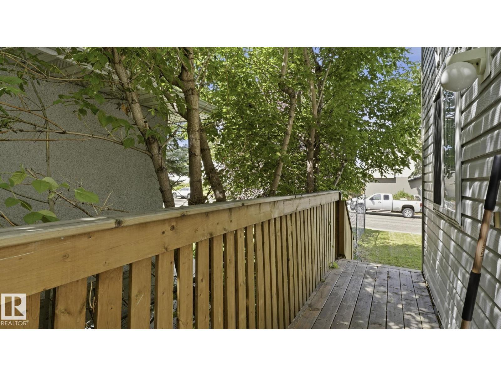 8230 71 ST NW - 28