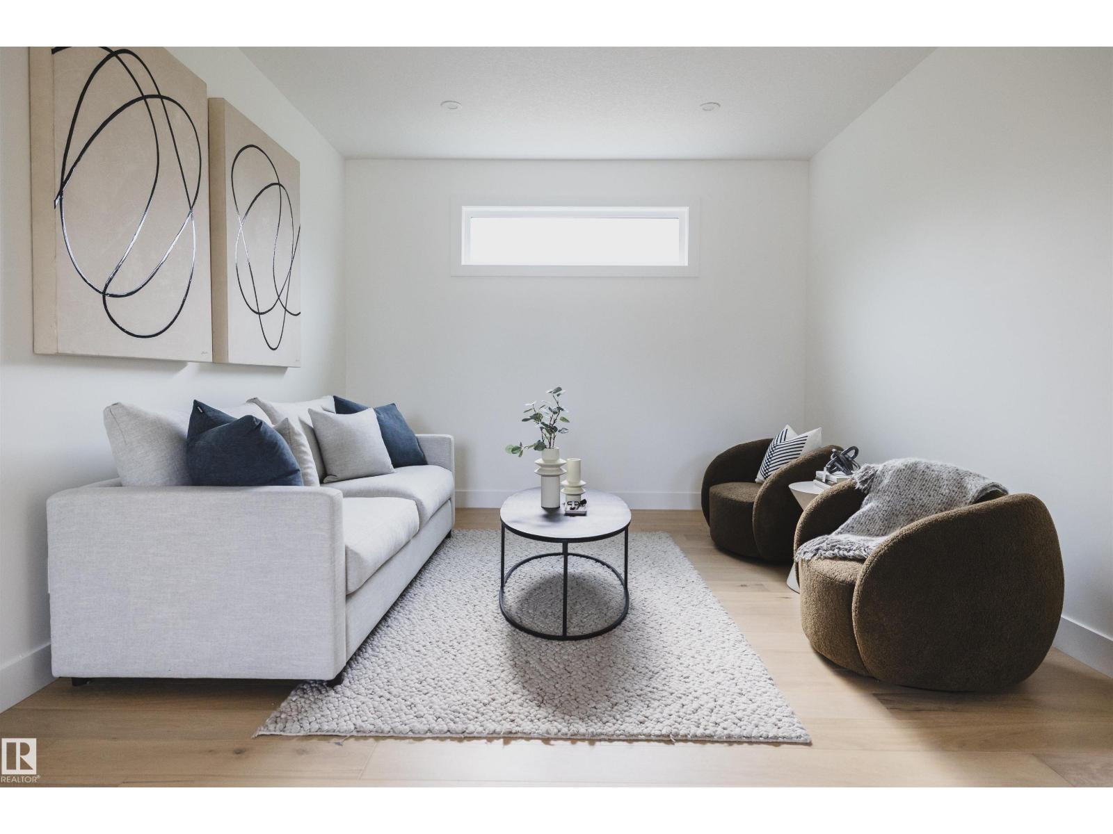 10954 62 AV NW - 19
