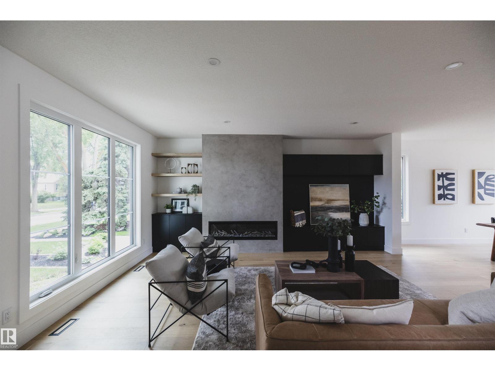 10954 62 AV NW - 5