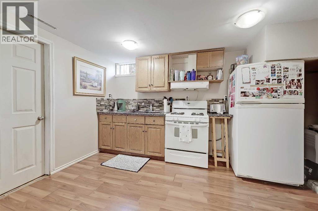 4315 Charleswood Drive NW - 20