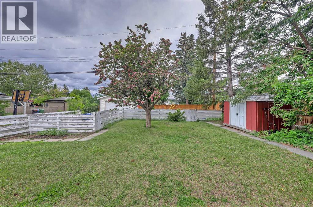 4315 Charleswood Drive NW - 30