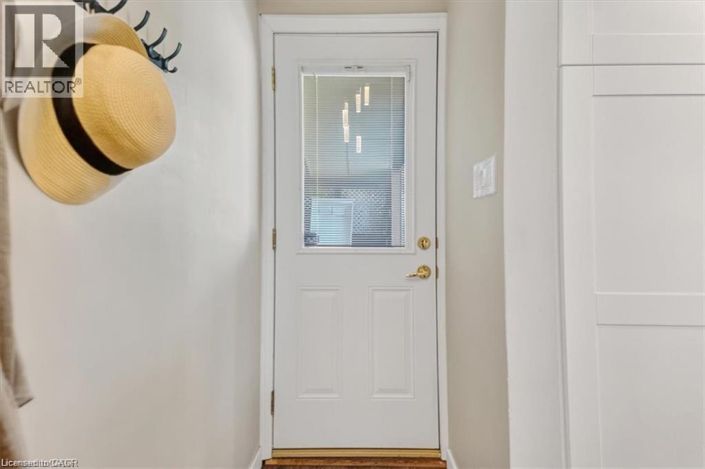 35 WEICHEL Street - 22