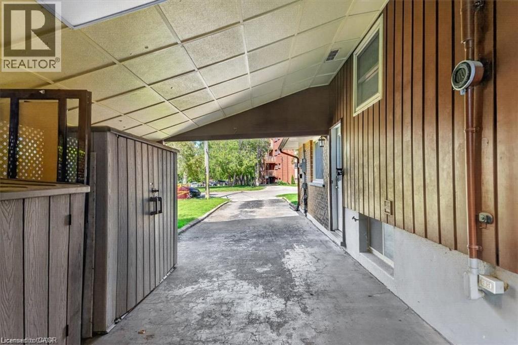 35 WEICHEL Street - 42
