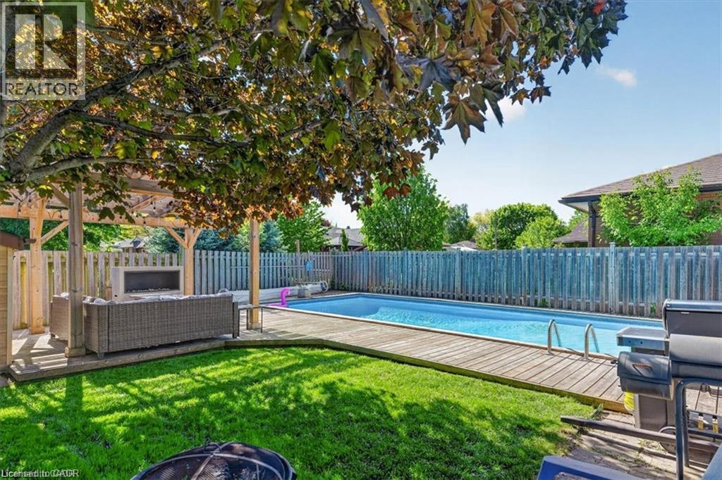 35 WEICHEL Street - 35