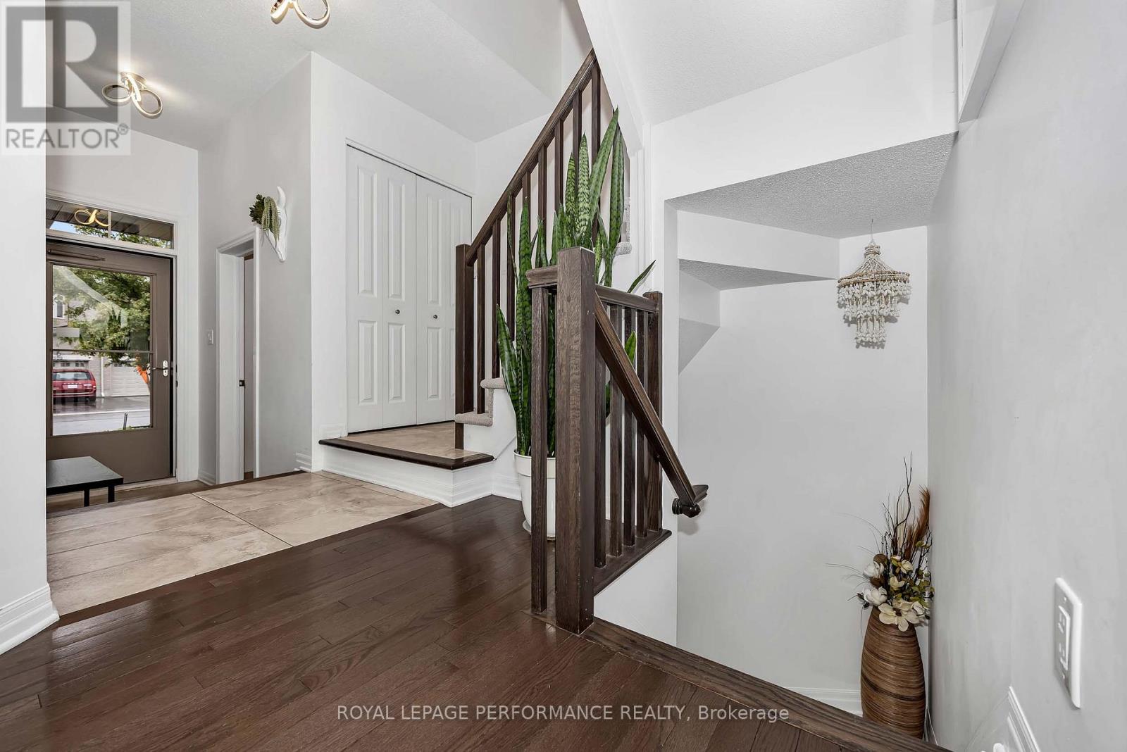 510 Knotridge Street
