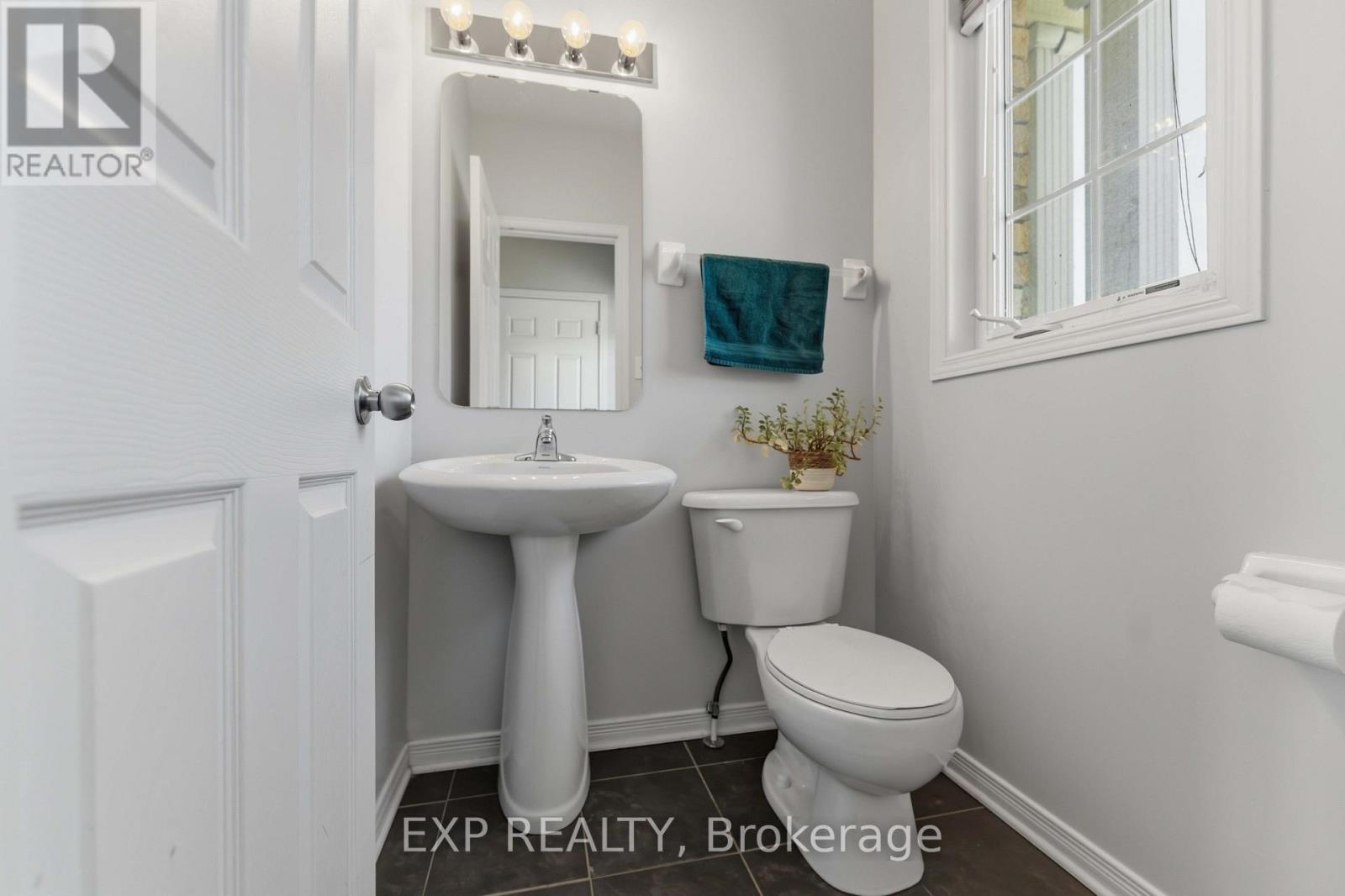 321 BRIGITTA STREET - 10