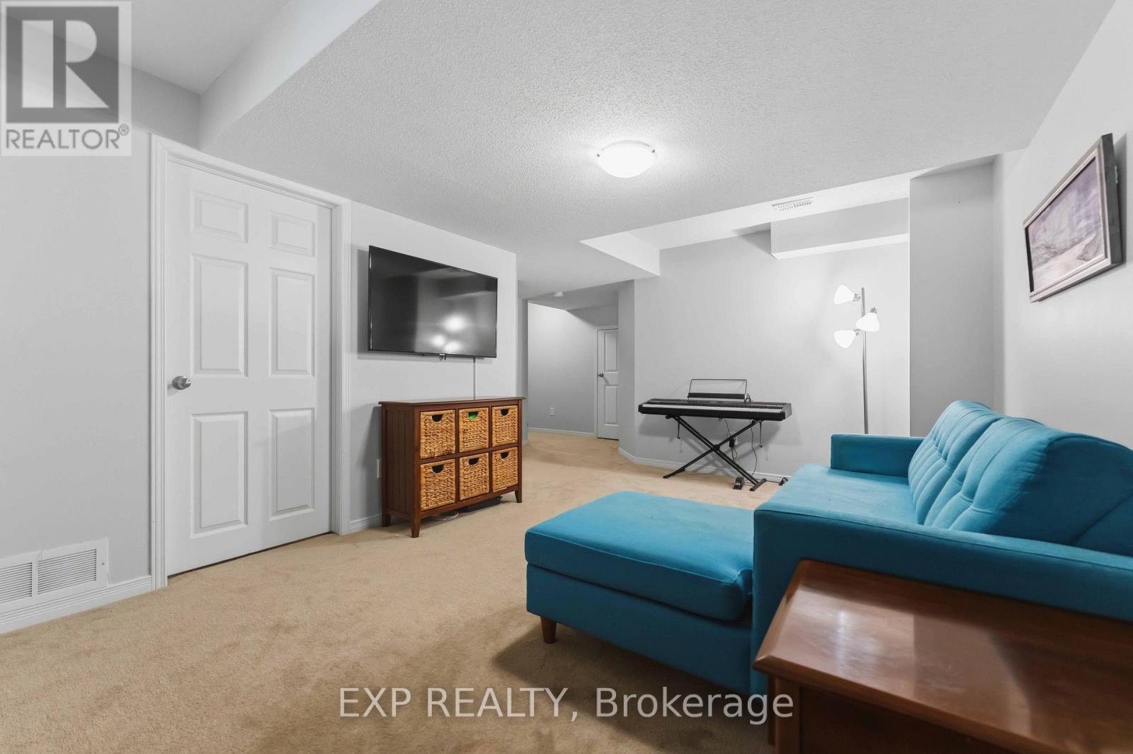 321 BRIGITTA STREET - 24