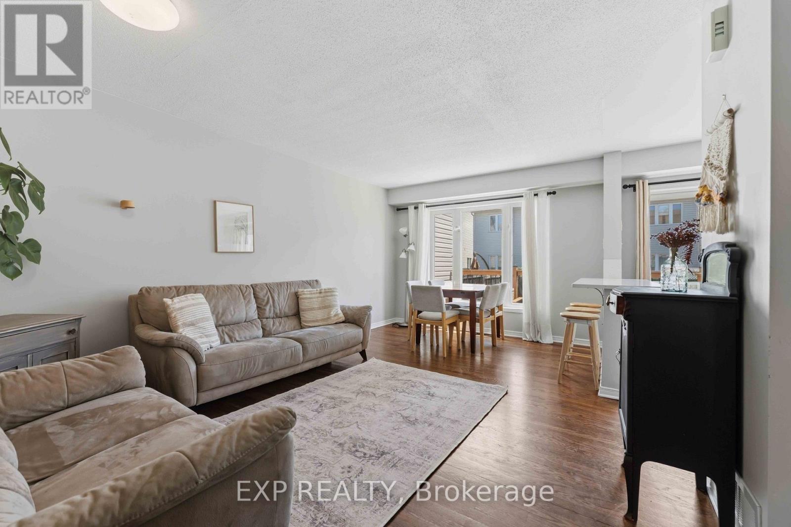 321 BRIGITTA STREET - 4