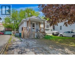 261 MONTFORT STREET