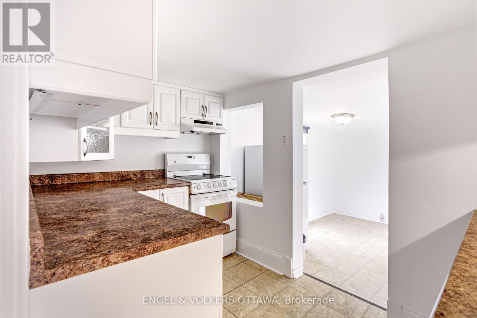 491 MCLEOD STREET - 22