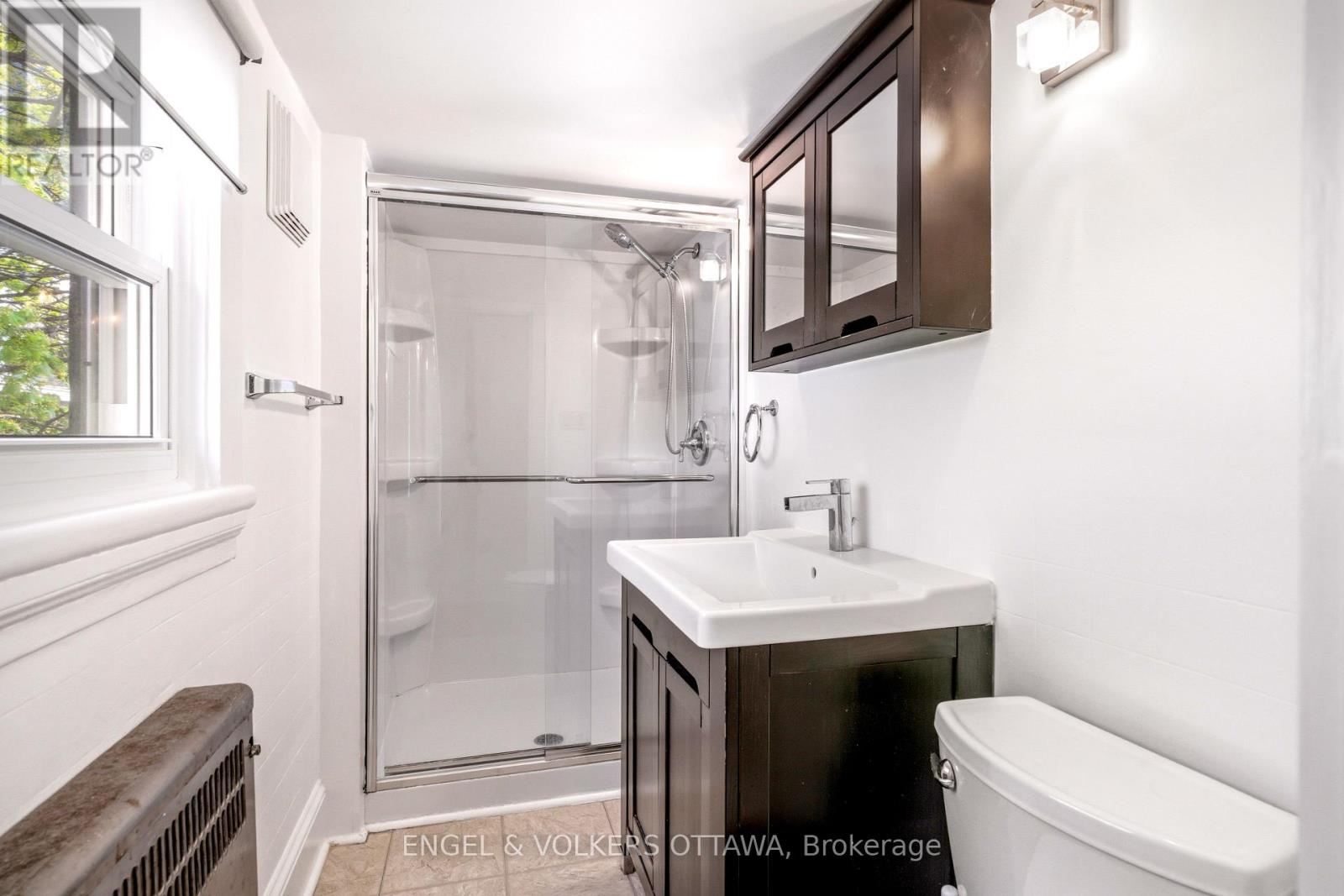 491 MCLEOD STREET - 25