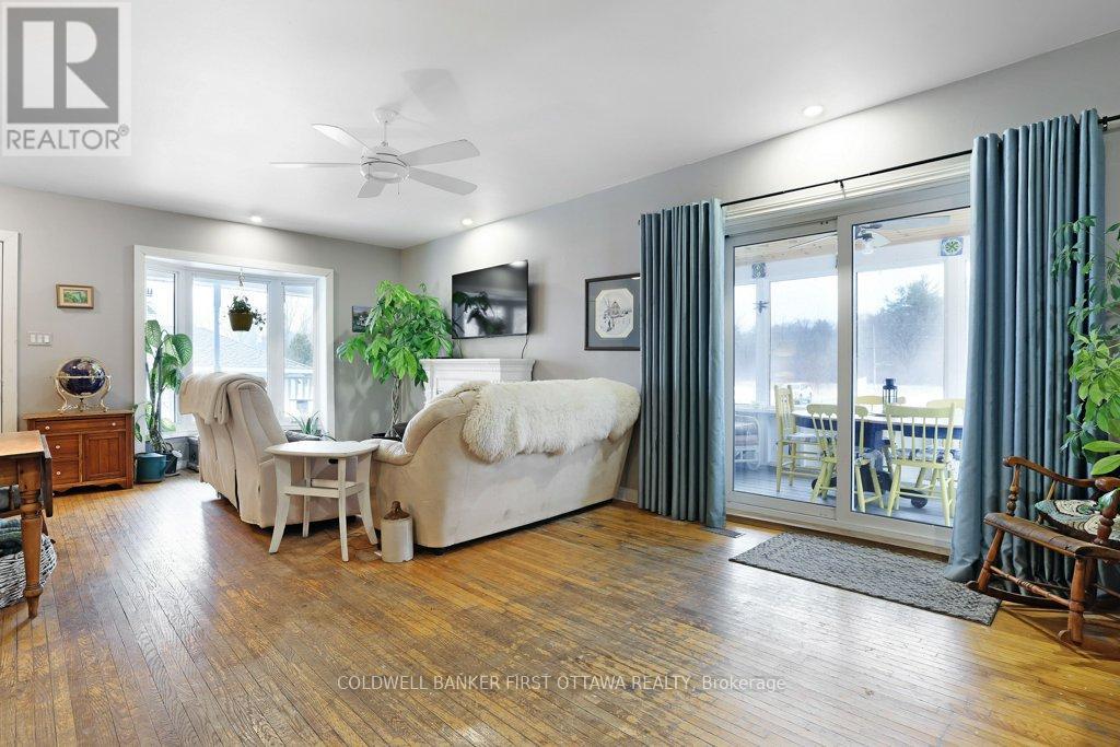 3968 DIAMONDVIEW ROAD - 12