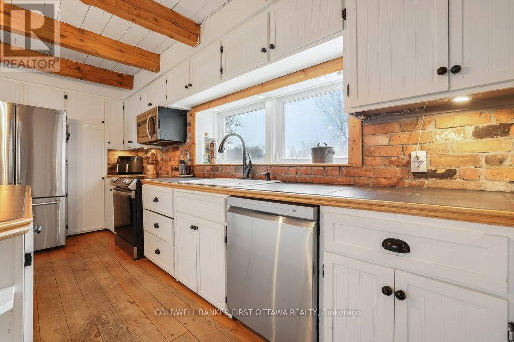 3968 DIAMONDVIEW ROAD - 21