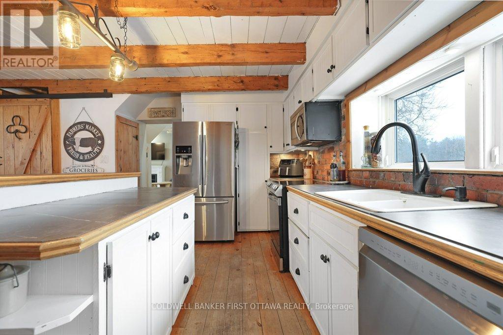 3968 DIAMONDVIEW ROAD - 22