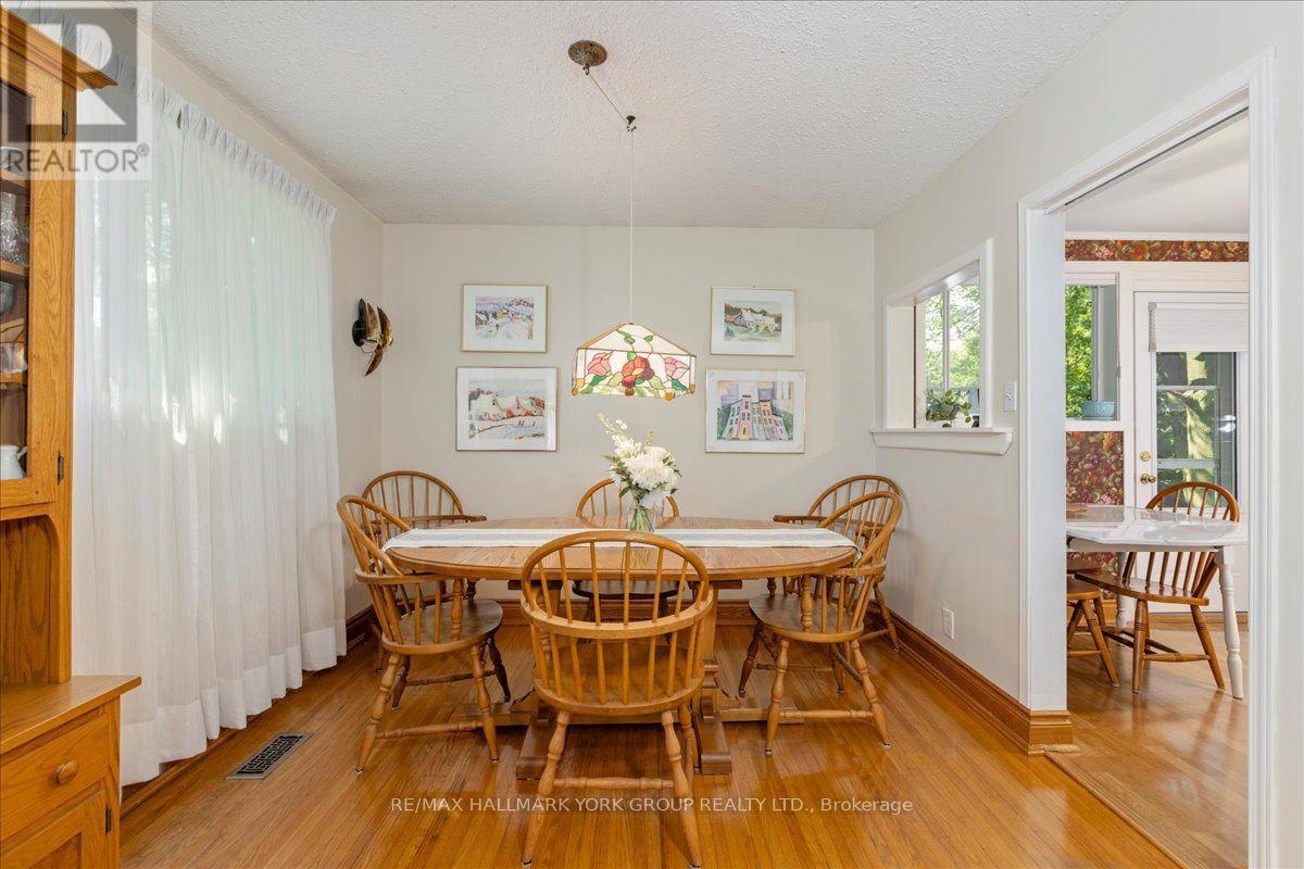 2 CORBETT CRESCENT - 9