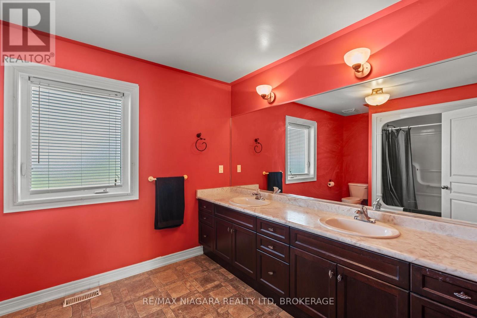 374 NIAGARA STONE ROAD - 15