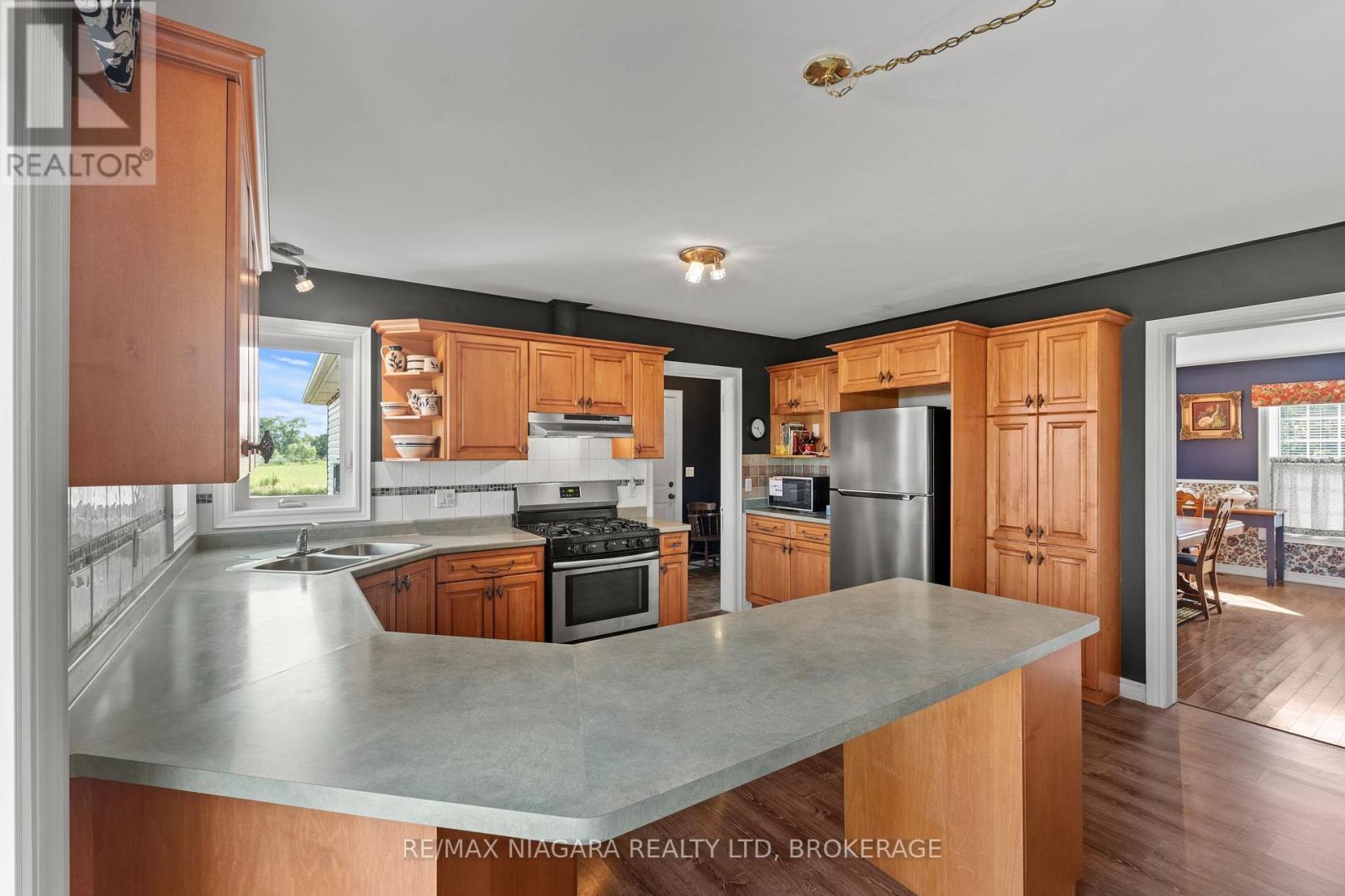 374 NIAGARA STONE ROAD - 16