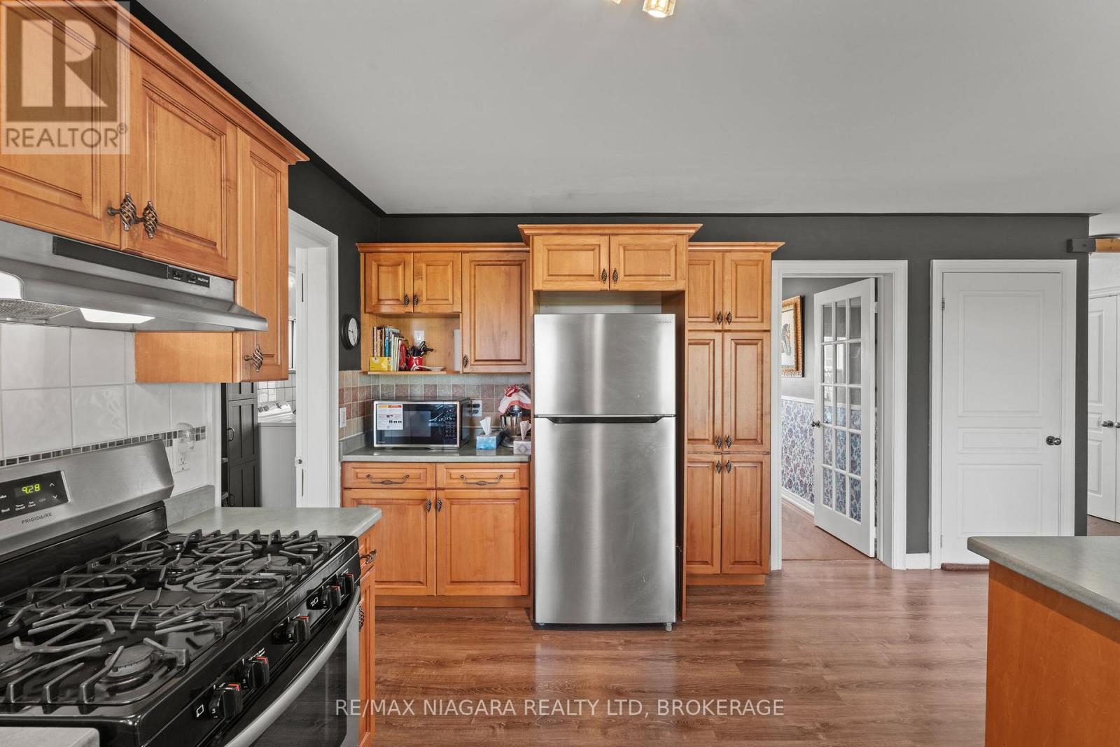 374 NIAGARA STONE ROAD - 19